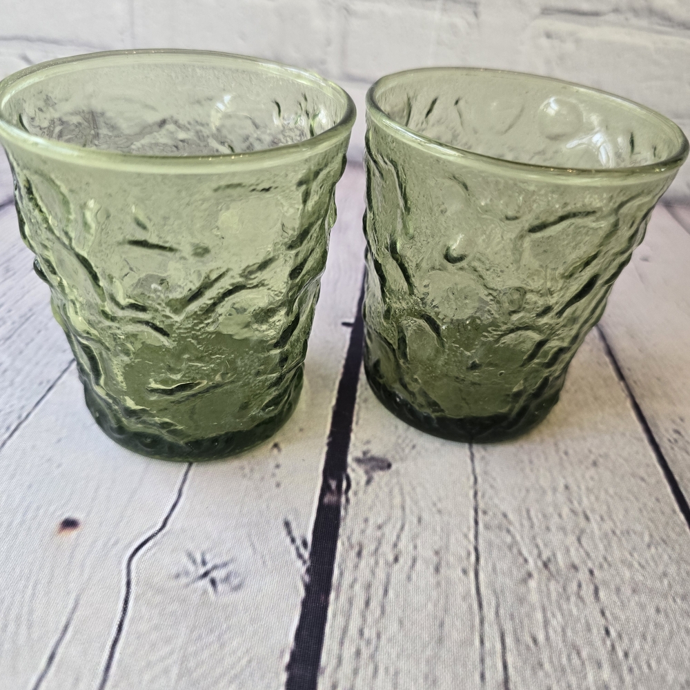 Vintage Anchor Hocking Lido Milano Juice Glasses | Avocado Green Crinkle | MCM